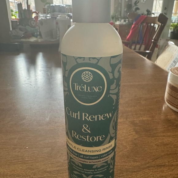 Curl Renew & Restore Shampoo - Green - Picture 3 of 3